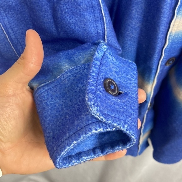 Free People Printed Ruby Jacket - Deep Sea Combo Blue Shacket - NWT Size Small - Picture 12 of 16